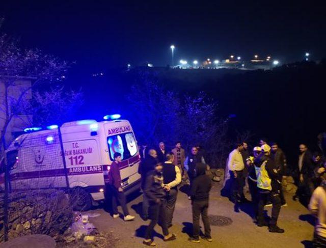 Ümraniye'de 4 kişinin bulunduğu sepetli motosiklet duvara çarptı; 1 ölü 3 yaralı