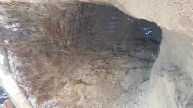 Silivri'de kazdıkları tünelde mahsur kalan 2 kişinin aranması sürüyor
