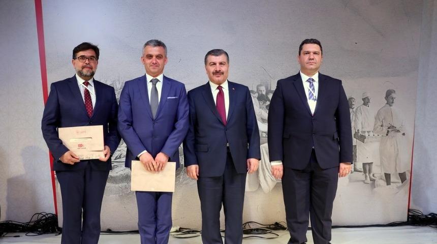 Eskişehir&rsquo;de yılın hekimleri se&ccedil;ildi
