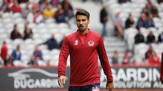 Mehmet Zeki Çelik ile Fiorentina'nın ilgilendiği iddia edildi