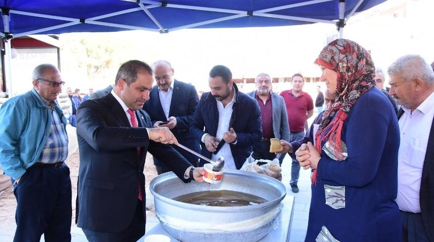 &Ccedil;anakkale ruhu &uuml;z&uuml;m&uuml;n başkenti Alaşehir&rsquo;de yaşatıldı