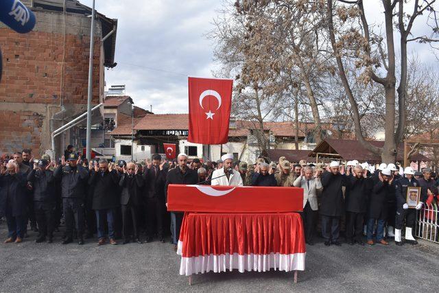 Kazada ölen polis memuru son yolculuğuna uğurlandı