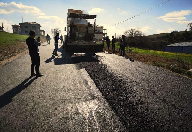 Bilecik’te yollara sıcak asfalt çalışması