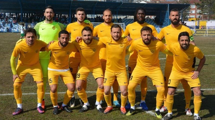 Aliağaspor, İstanbul deplasmanından 1 puanla d&ouml;nd&uuml;