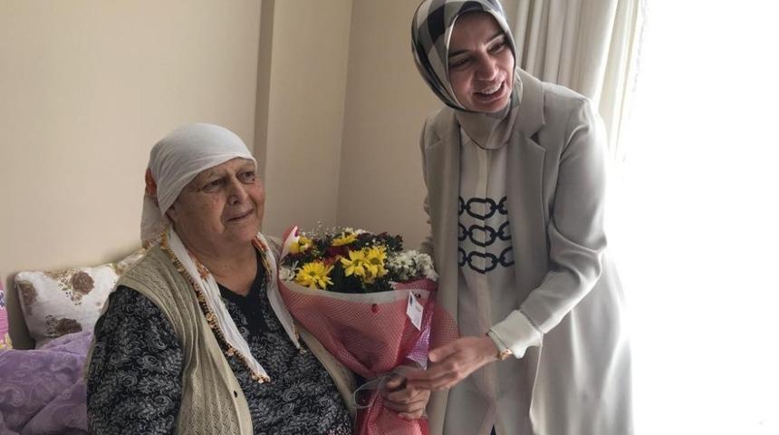 Ayşen Zeybekci: "Vatan hainleri ve ter&ouml;ristler, T&uuml;rk analarından korksun"