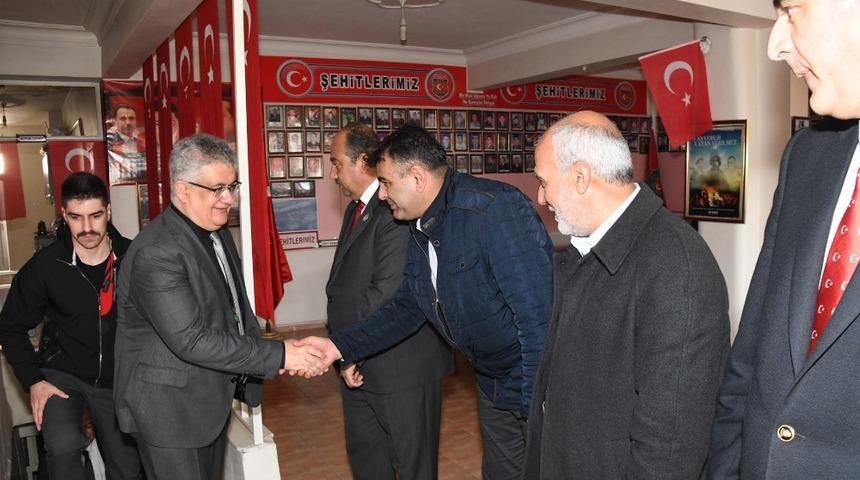 Vali Pekmez ve beraberindekiler T&Uuml;MŞAD&rsquo;ı ziyaret etti