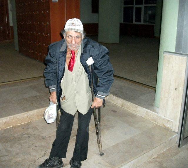 Kocaeli'de engelli kişi evinde ölü bulundu