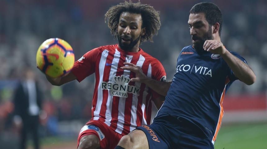 Antalyaspor'dan Nazım Sangare için Galatasaray sorusuna yanıt