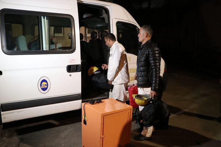 Define tünelinde mahsur kalanları kurtarmak için yola çıktılar G1