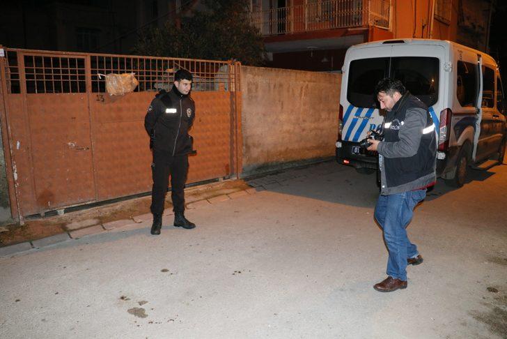 Abisini defalarca bıçakladı! Korkunç G4