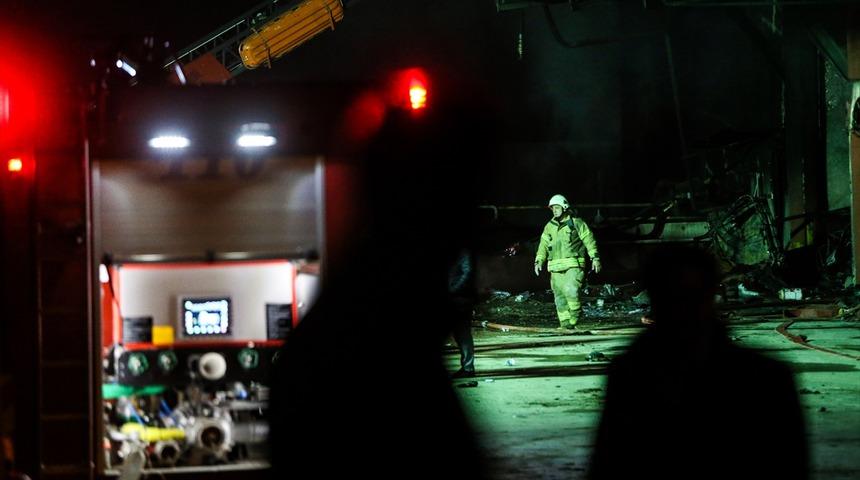 İstanbul'daki yangın tamamen söndürüldü
