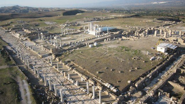 Bembeyaz travertenleri ile büyüleyen Denizli’ye gideceklere tavsiyeler