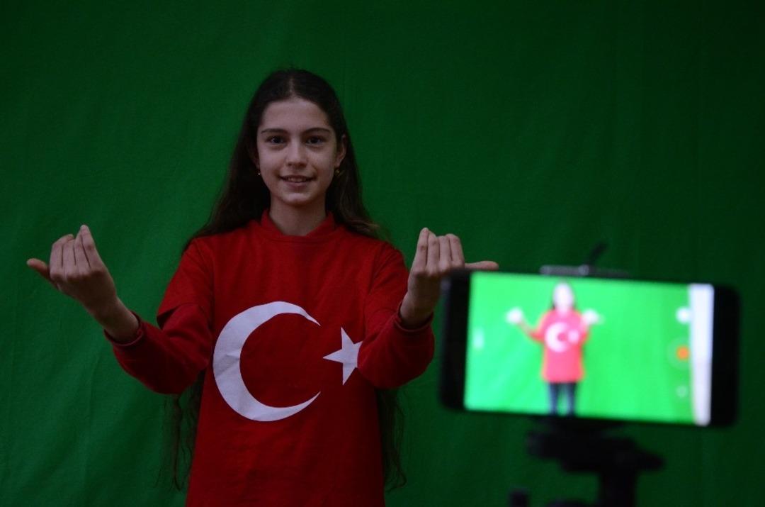 Green Screen teknolojisi sayesinde &ouml;ğrenciler eğlenerek &ouml;ğreniyor