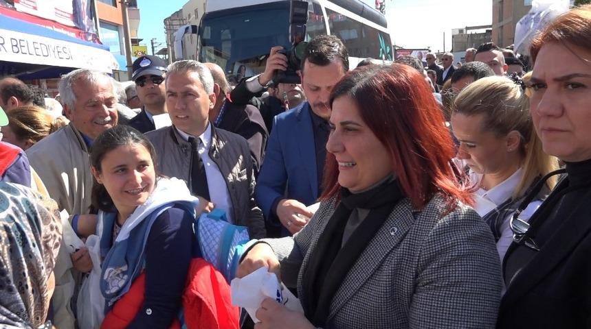 B&uuml;y&uuml;kşehir belediyesinin yerel fide şenliği devam ediyor