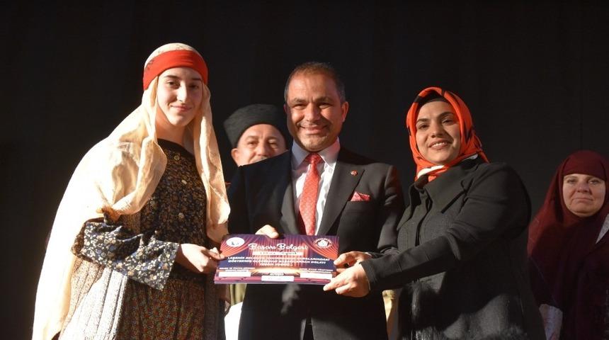 Alaşehir Belediyesi&rsquo;nden muhteşem &Ccedil;anakkale tiyatrosu