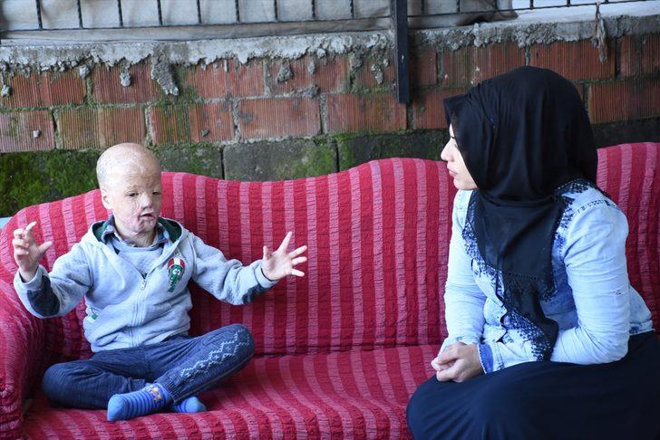 Minik Halil için  'Ateşe bir damla su dök' kampanyası başlattılar G5