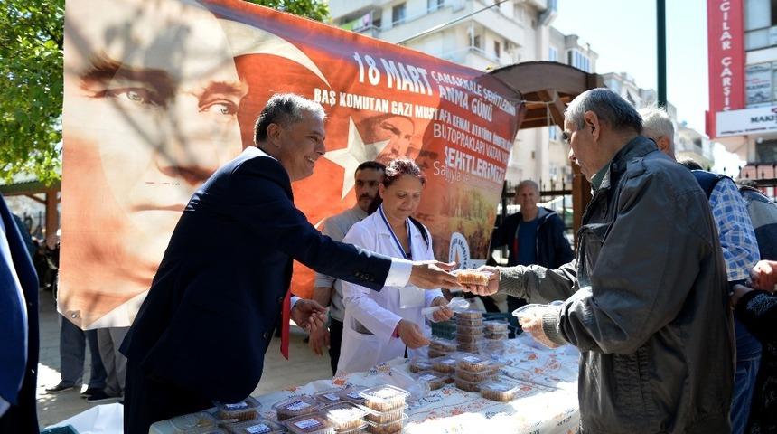 Şehitler i&ccedil;in mevlid okutuldu, helva dağıtıldı