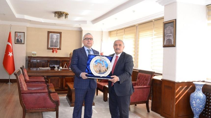 Niğde Belediye Başkanı &Ouml;zkan&rsquo;dan Veda Ziyaretleri