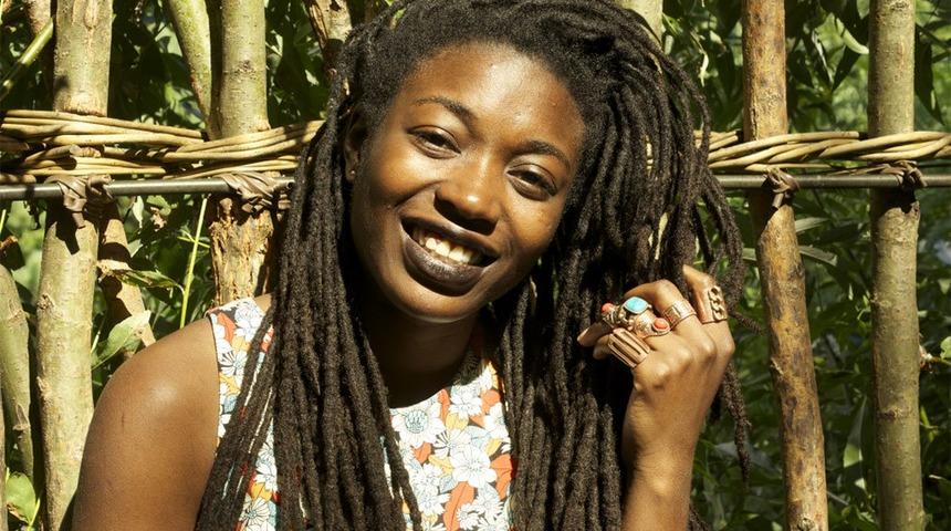 Fransız gazeteci 'kötü koktuğu' gerekçesiyle İstanbul'daki pastaneden kovuldu