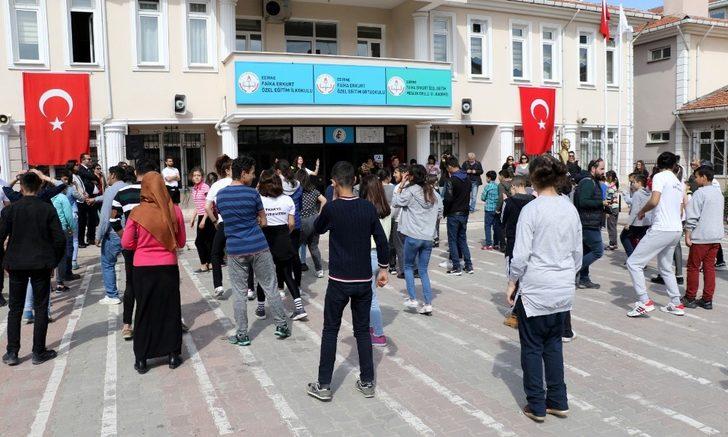 Özel çocuklar zumba dansıyla coştu G2