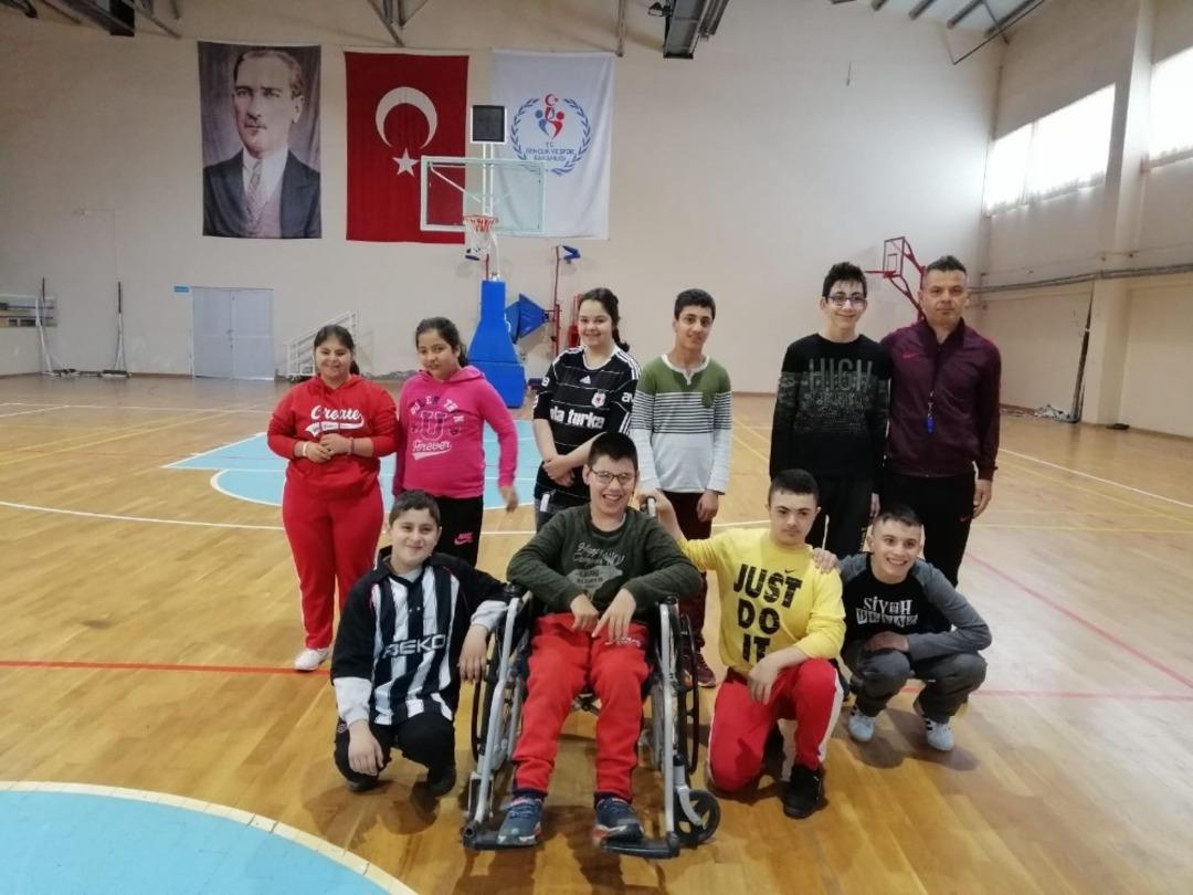 Spor&rsquo;da Engel Yok