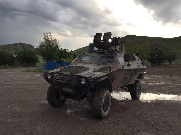 Cobra sınırda göz açtırmıyor  G2