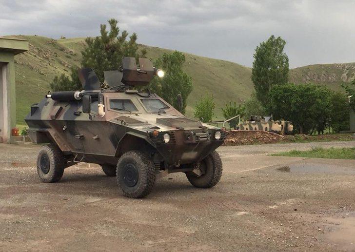 Cobra sınırda göz açtırmıyor  G3