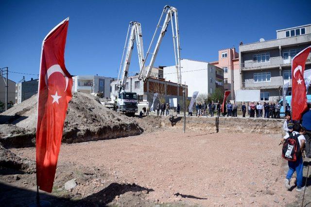 Karacabey’de Kültür ve Taziye evinin temeli atıldı