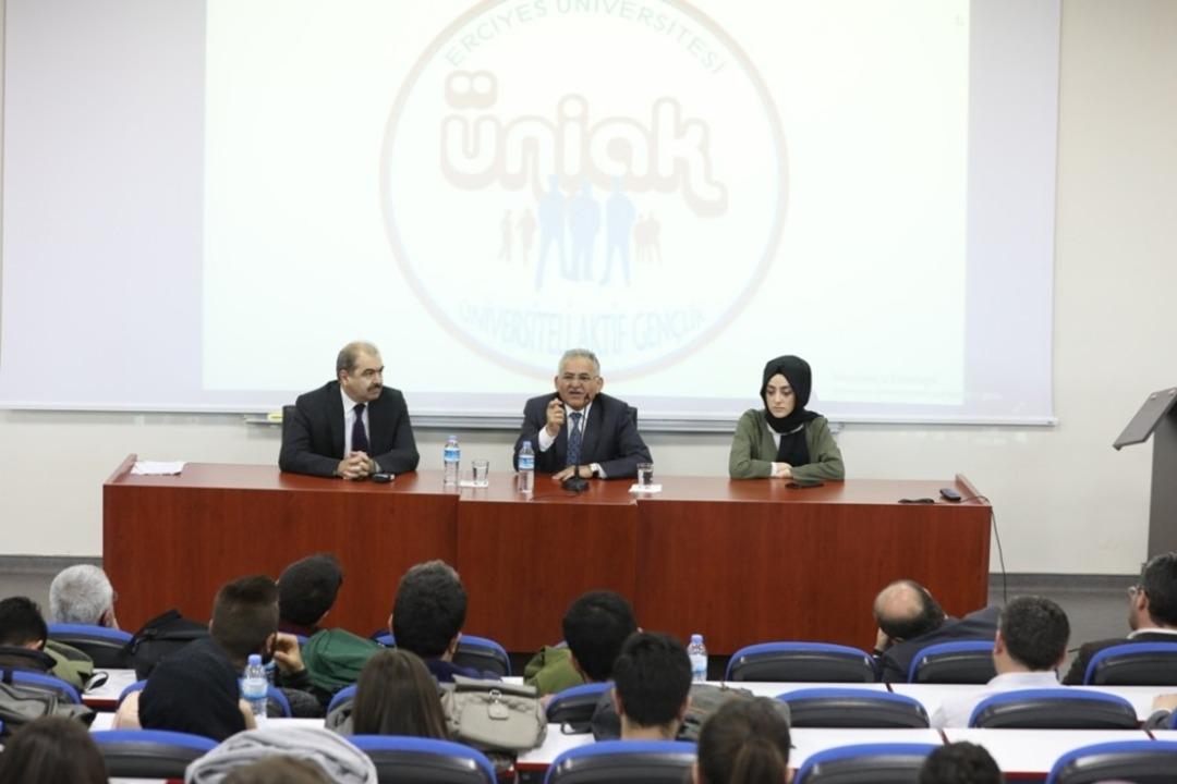 Başkan B&uuml;y&uuml;kkılı&ccedil;: "Demokrasi, hukuk devleti ve temel hak ve h&uuml;rriyetler &ouml;nemlidir&rdquo;