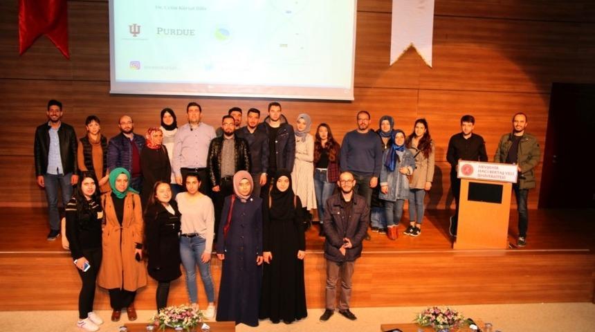 NEV&Uuml;&rsquo;de &rsquo;Modern D&uuml;nyada &Uuml;niversiteli Olmak&rsquo; konulu konferans