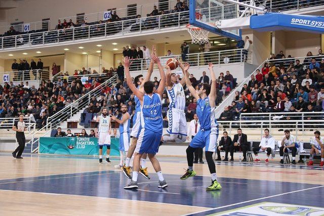 Denizli Basket’de hedef sezonu 20 maçlık galibiyetle kapatmak