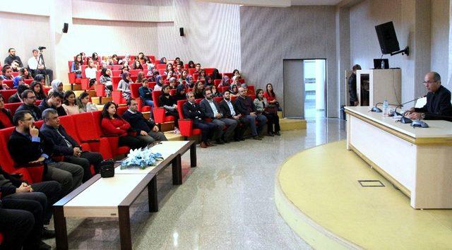 “Türk Edebiyatında Çanakkale” Konferansı