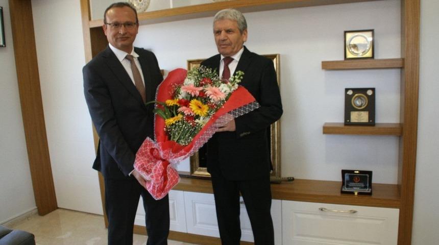 Başkan Akg&uuml;n&rsquo;den Cilas Şirketler Grubuna ziyaret