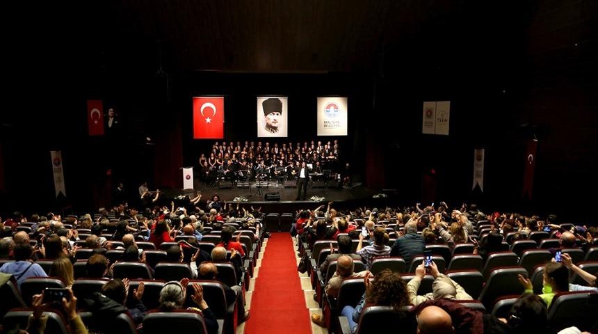 &Ccedil;anakkale şehitleri anısına konser