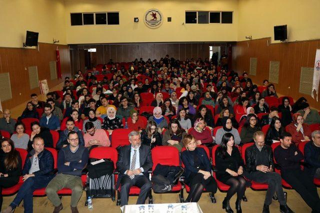 OMÜ’den mimar adaylarına seminer