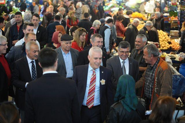 Bozbey’den Karacabey’de tarım ve üretim vurgusu