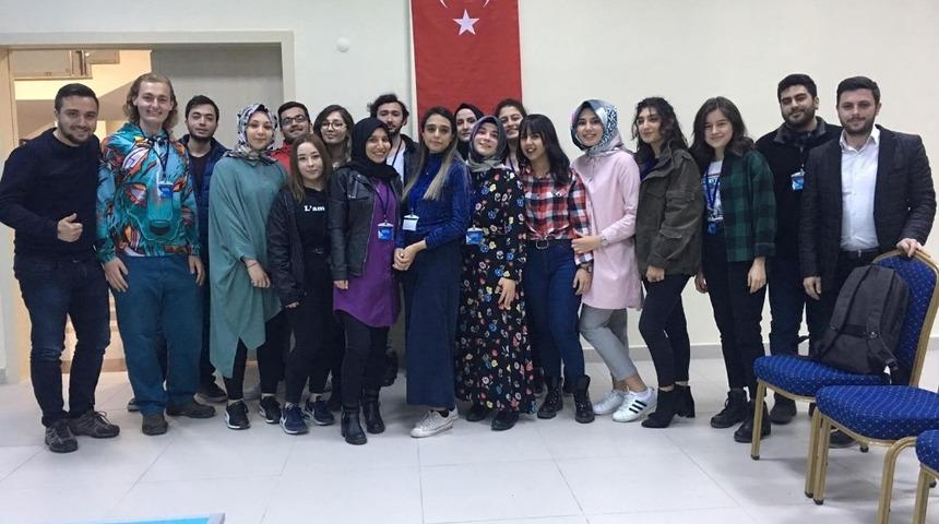 Bartın &Uuml;niversitesi &ouml;ğrencilerine yurt dışı fırsatları anlatıldı