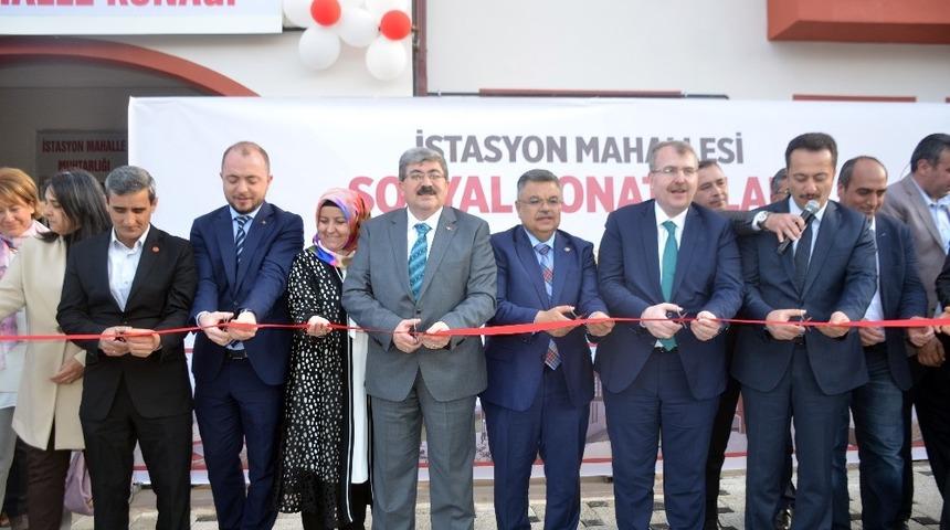 İstasyon Mahallesi Sosyal Donatı Alanı vatandaşların hizmetine sunuldu