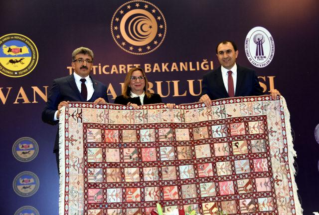 Ticaret Bakanı Pekcan, Kapıköy Gümrük Kapısı'nın resmi açılışını yaptı(2)