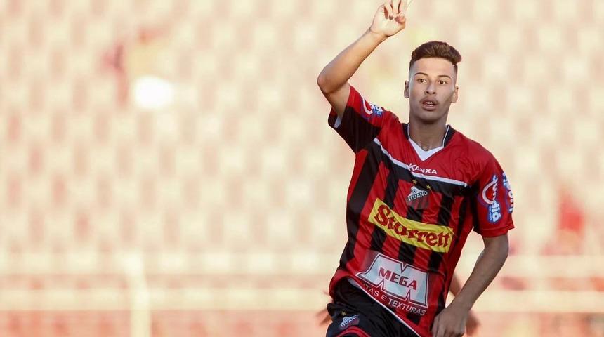 Bar&ccedil;a ve ManU beğenmemişti! Şimdi 25 takım istiyor