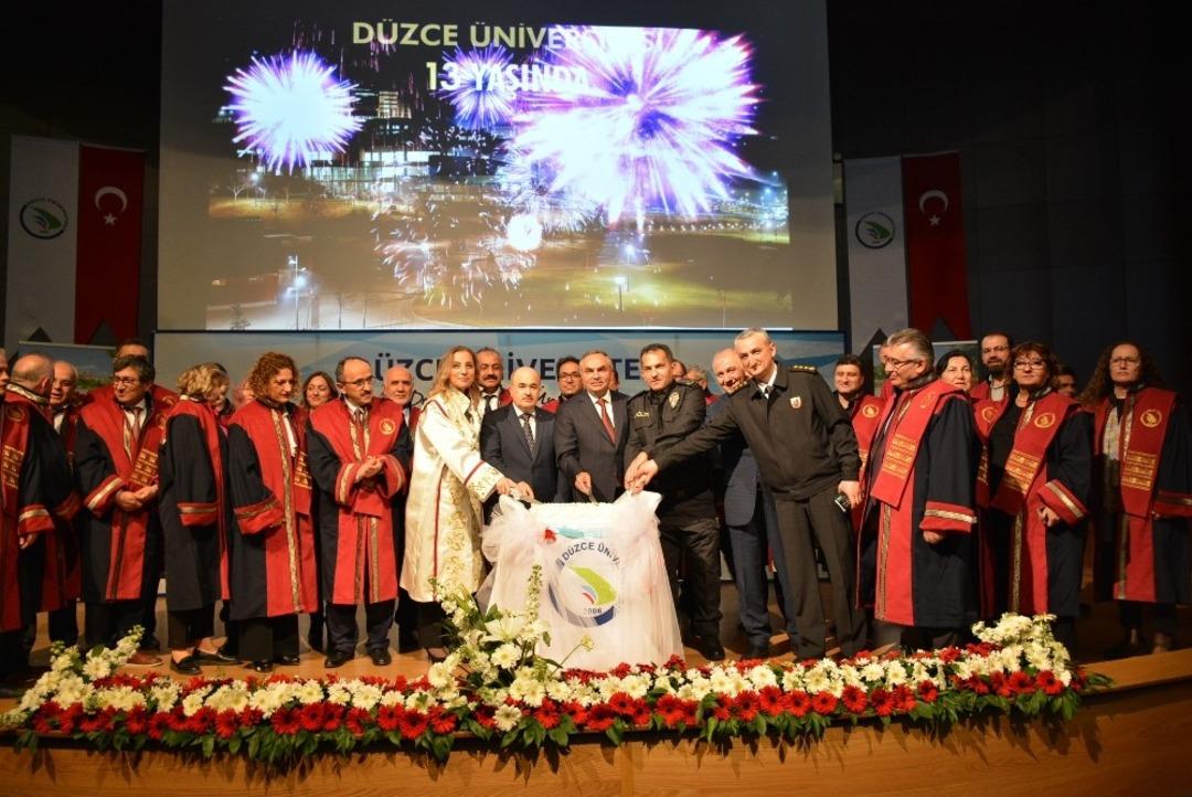 D&uuml;zce &Uuml;niversitesi 13 yaşında