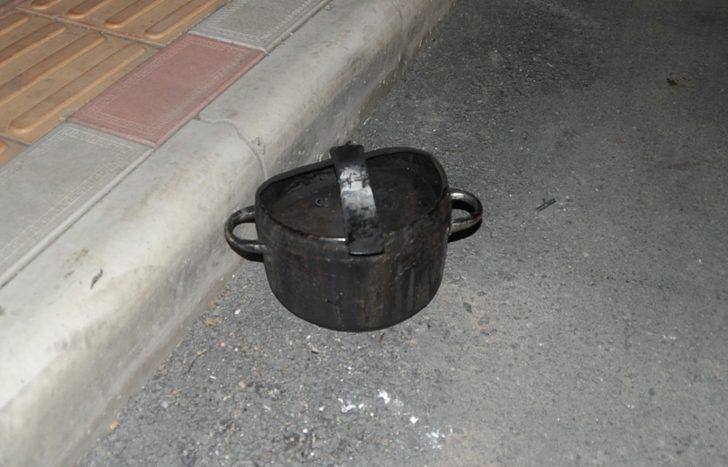 Ocakta unutulan düdüklü tencere patlayarak alev aldı: 2 yaralı G3