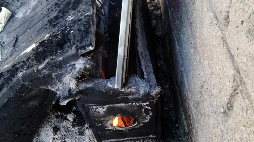 Mardin’de dijital elektrik sayacı panoları kundaklandı