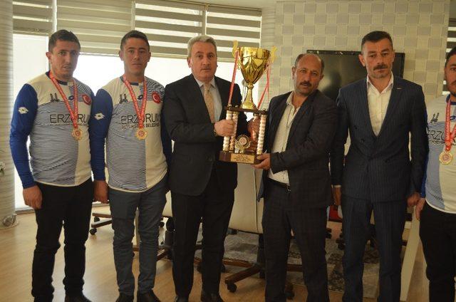 Ciritte Türkiye Şampiyonu Şengel Atlıspor oldu