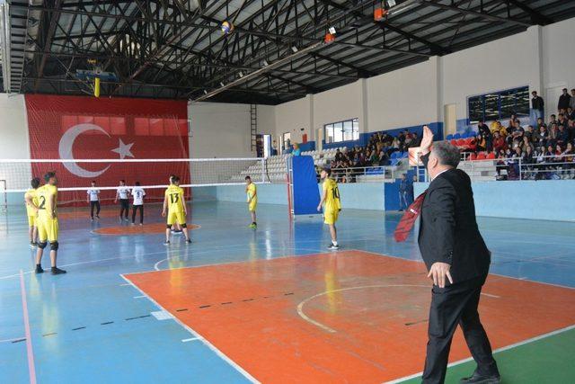 Tatvan’da “Sporla Güçlü Geleceğe” projesi