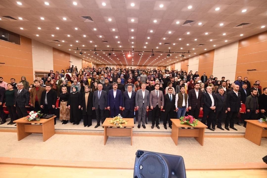 Muş&rsquo;ta &rsquo;&Ccedil;anakkale Kahramanları Anma Gecesi&rsquo; etkinliği