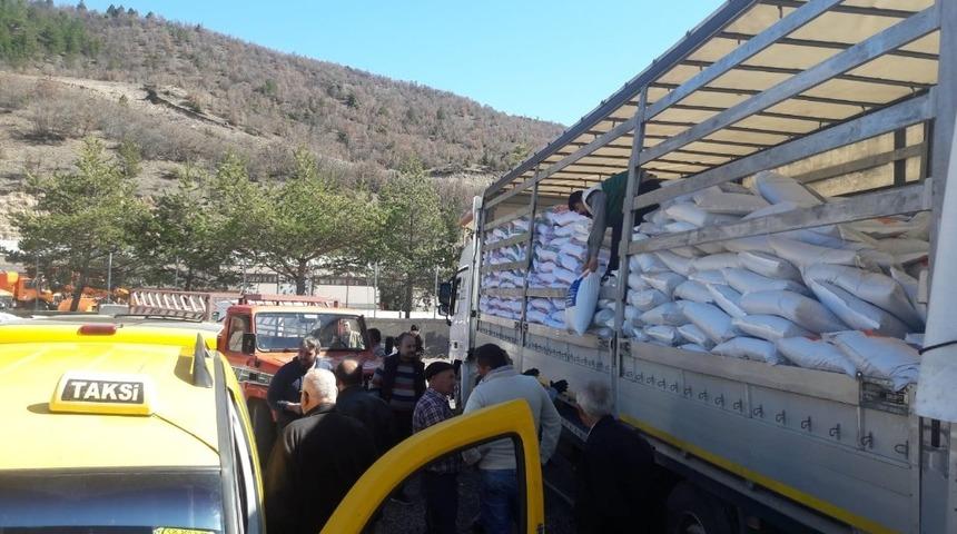 Kızılcahamamlı çiftçilere 23 ton tohum dağıtıldı