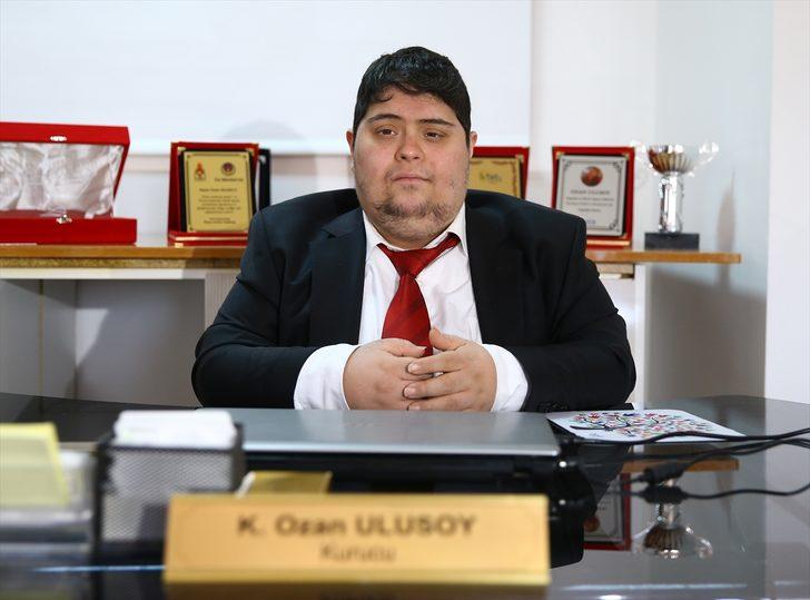 Down sendromlu genç, kurduğu işiyle örnek oluyor G4