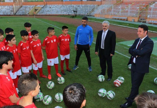 Adana’da U13 Futbol Altyapı Turnuvası