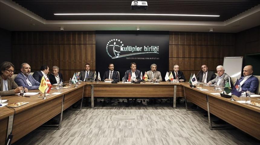 Kulüpler Birliği yabancı kuralı için toplanıyor